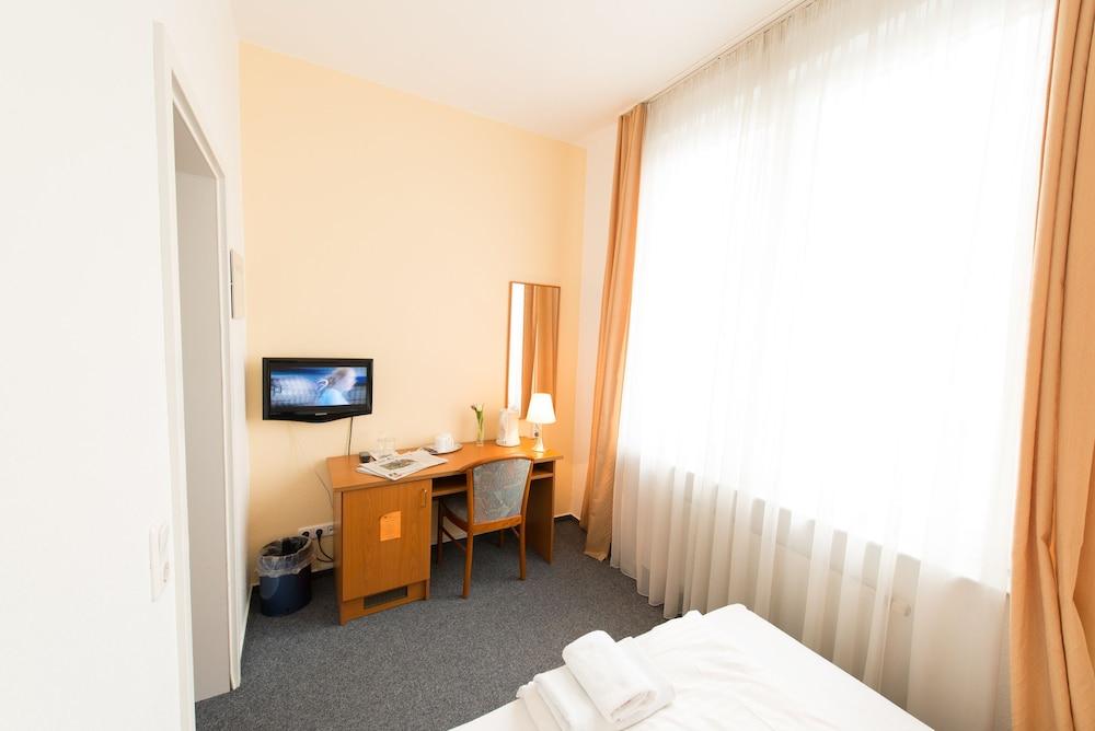 Goethe Hotel Messe By Trip Inn Франкфурт-на-Майне Экстерьер фото