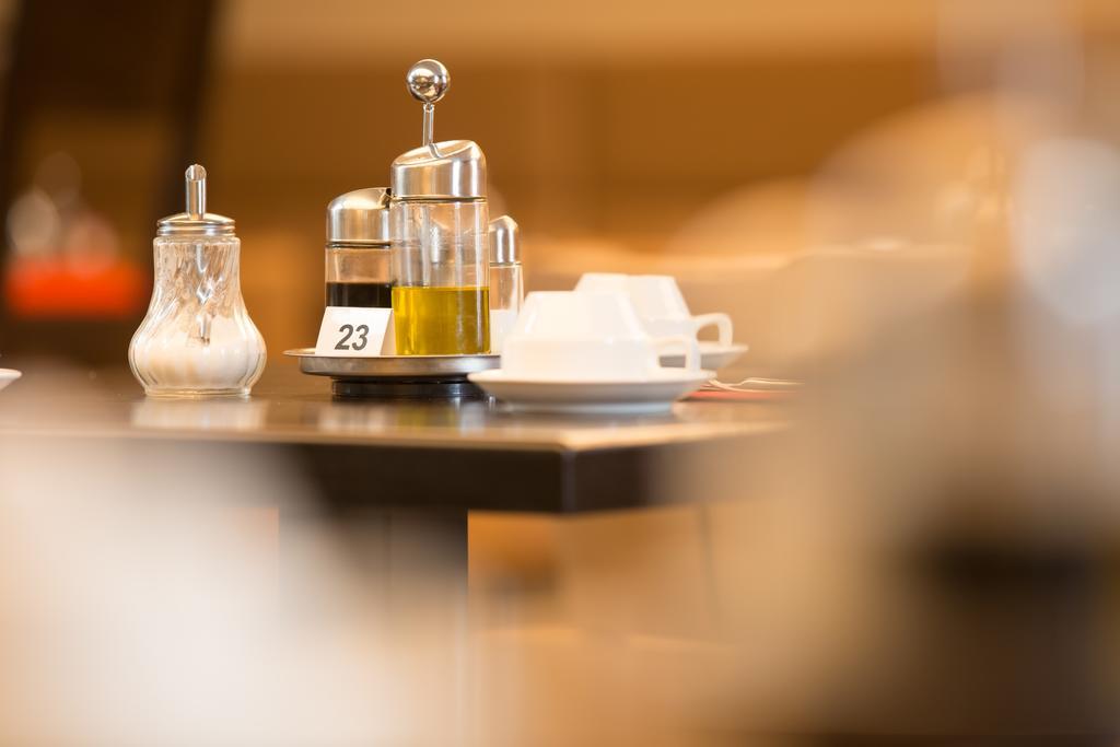 Goethe Hotel Messe By Trip Inn Франкфурт-на-Майне Экстерьер фото
