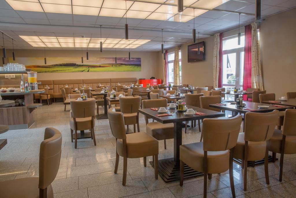 Goethe Hotel Messe By Trip Inn Франкфурт-на-Майне Экстерьер фото