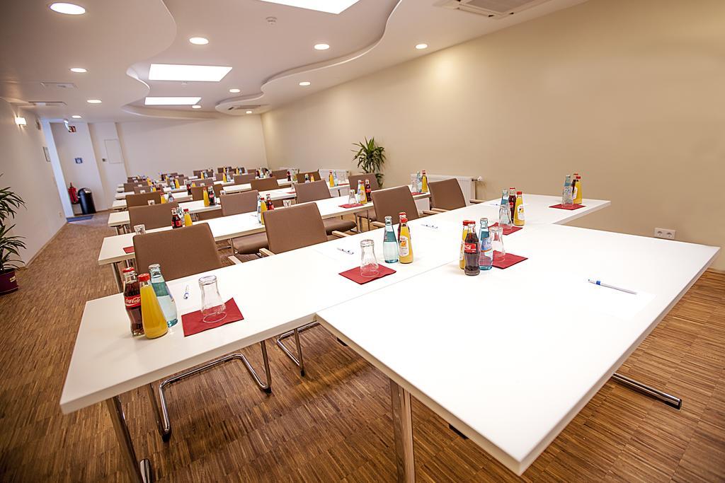 Goethe Hotel Messe By Trip Inn Франкфурт-на-Майне Экстерьер фото