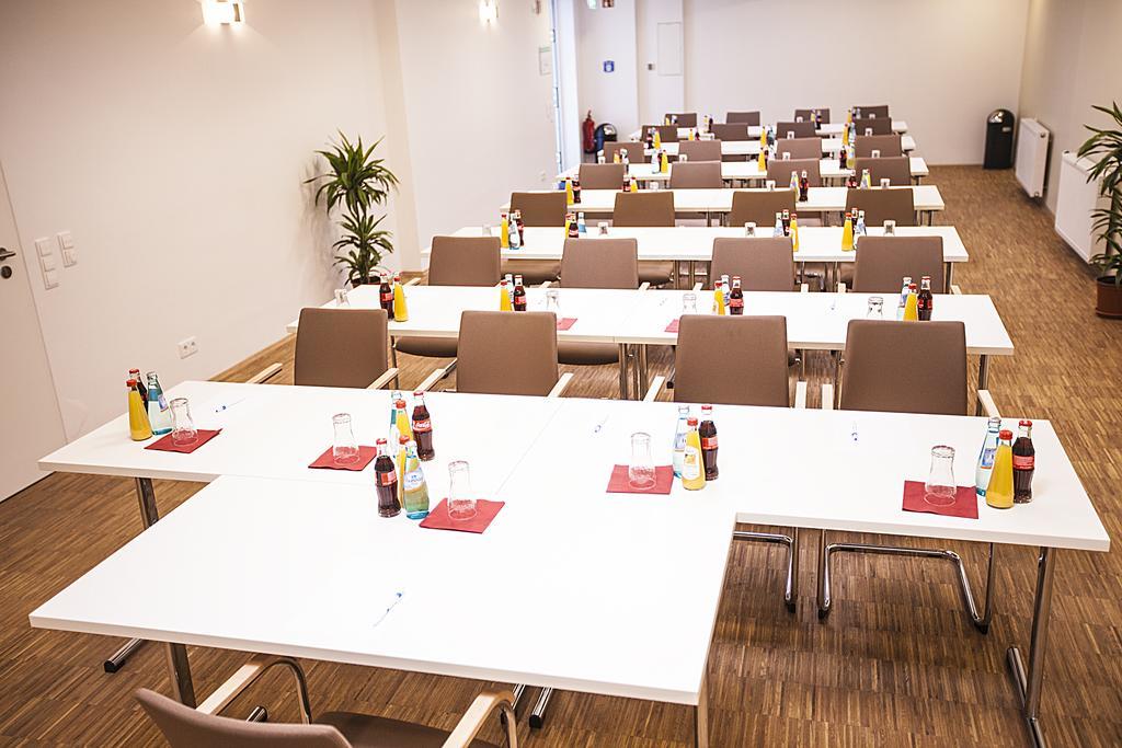 Goethe Hotel Messe By Trip Inn Франкфурт-на-Майне Экстерьер фото