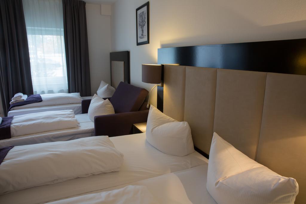 Goethe Hotel Messe By Trip Inn Франкфурт-на-Майне Экстерьер фото