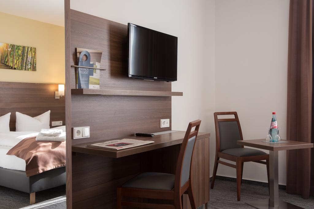 Goethe Hotel Messe By Trip Inn Франкфурт-на-Майне Экстерьер фото